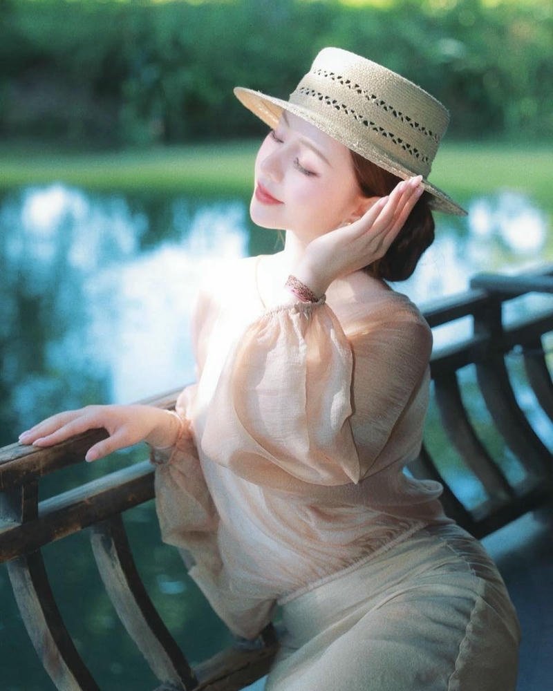 quỳnh kool sexy đẹp thần thái nổi bật