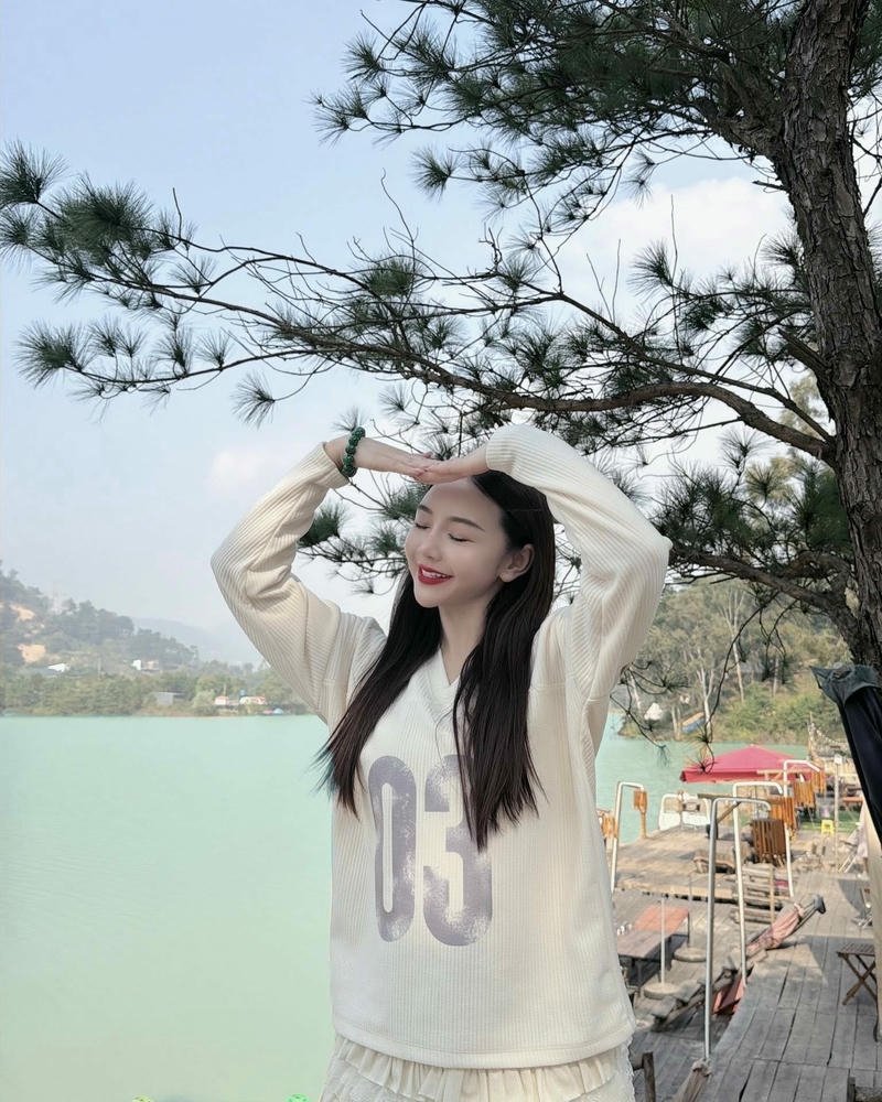 quỳnh kool sexy full hd phong cách hiện đại