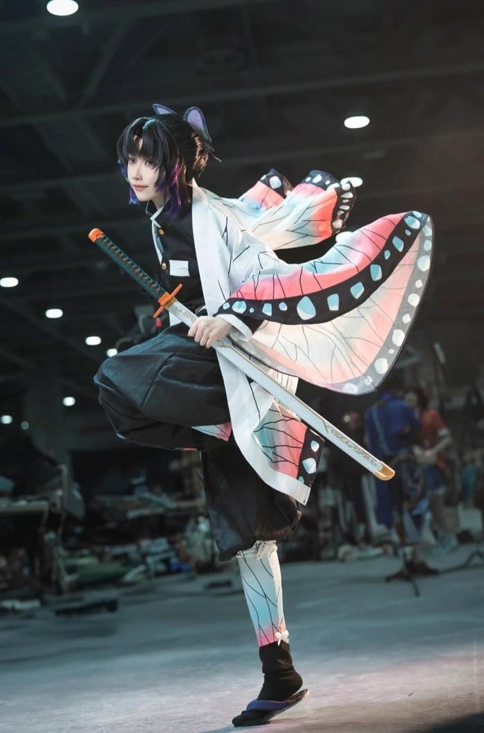 trang phục cosplay Shinobu