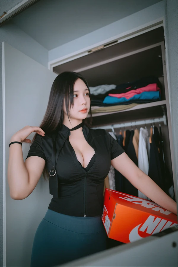 Hình gái Hàn vú to xinh xắn gợi cảm