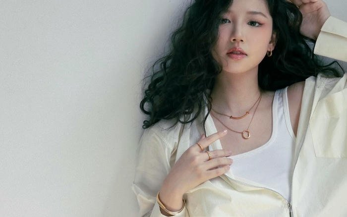 Ảnh Amee sexy ánh nhìn nổi bật