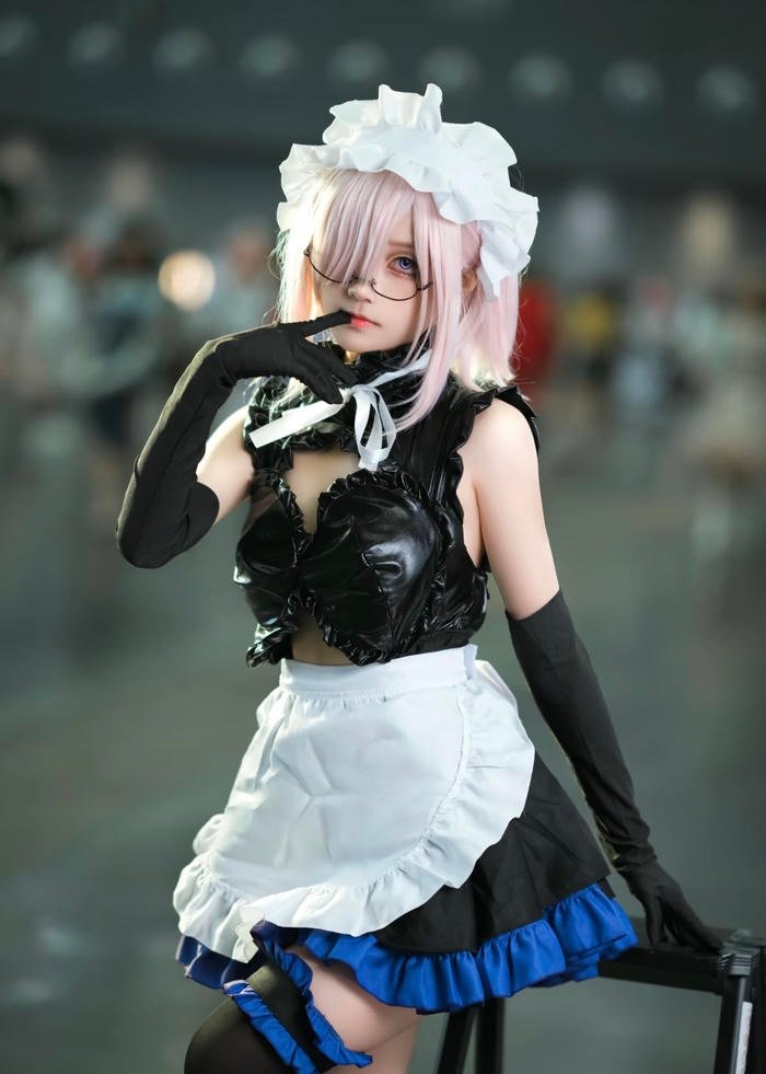 Bức ảnh cosplay maid mang phong vị đoan trang truyền thống