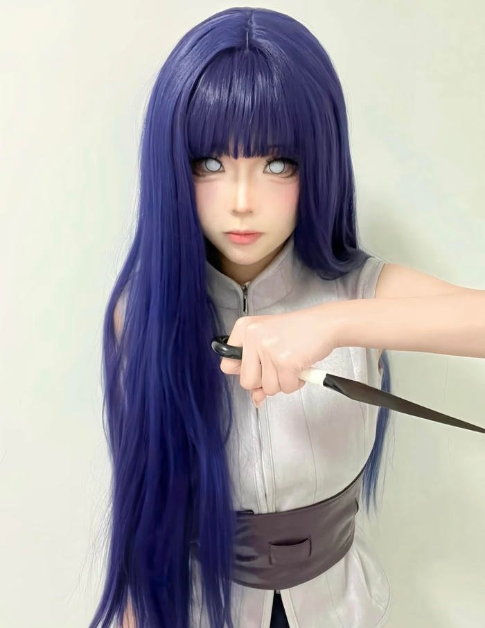 Bức hình cosplay hinata khắc họa nét thu mình
