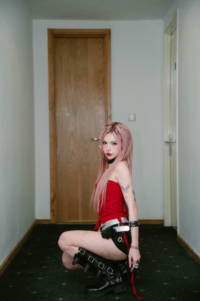 Bùi Thảo Ly Ciin sexy ảnh concept cá tính nổi bật