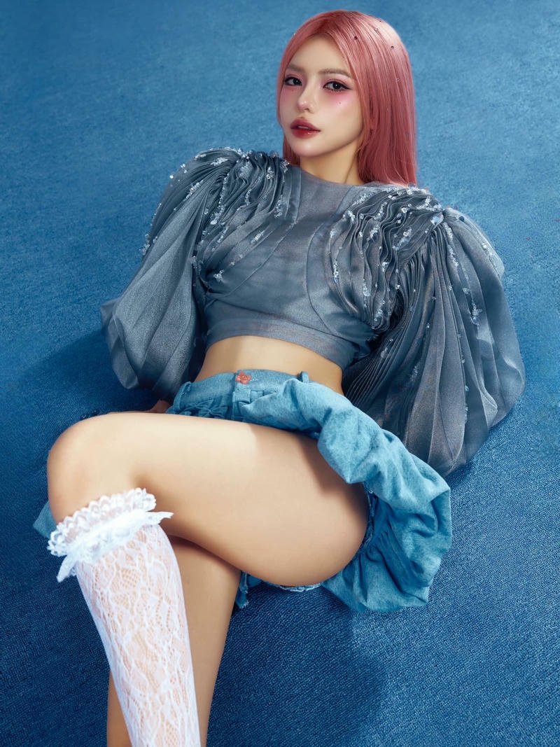 Bùi Thảo Ly Ciin sexy ảnh tạo hình thời trang đẹp