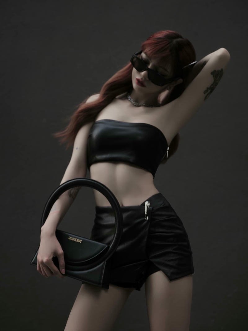 Ciin Bùi Thảo Ly sexy ảnh thần thái đẹp nổi bật