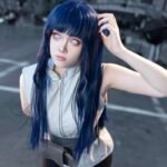 Hình cosplay hinata với biểu cảm ngập ngừng đáng yêu