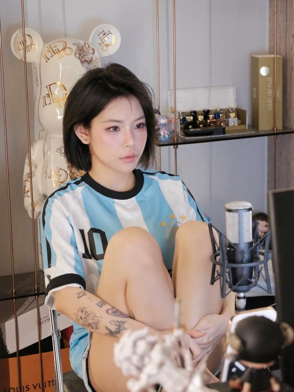 Ngân Hà ảnh tươi tắn dễ thương