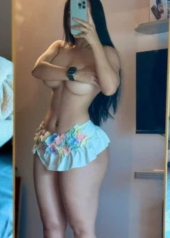 218+ ảnh gái Nga nude body trắng ngần khoe trọn vú căng mọng - Homepage featured post