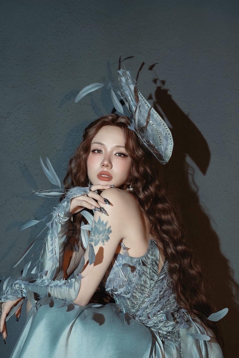 Phương Ly sexy ảnh full hd rõ nét