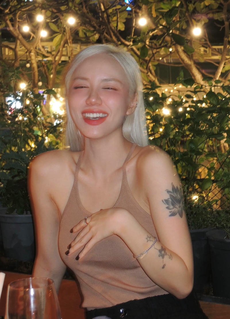 Phương Ly sexy ảnh thần thái nổi bật tự nhiên