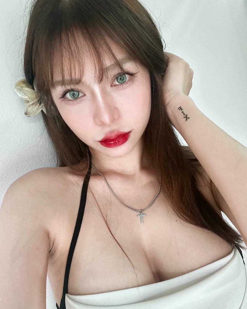 Pimnalin leak ảnh đang lan truyền trong cộng đồng