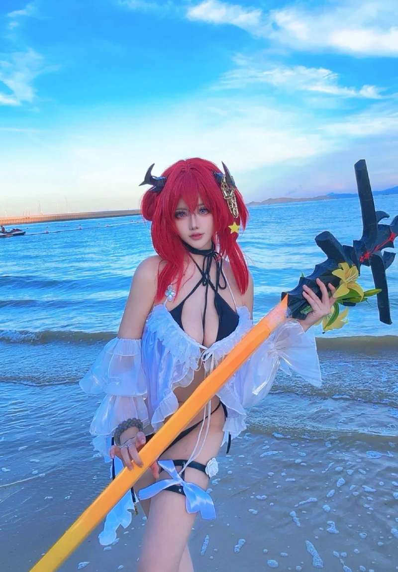 cosplay vú to concept nhân vật anime nổi tiếng