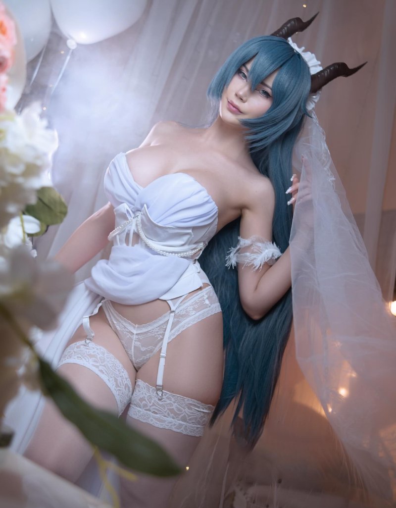 hình nền điện thoại cosplay vú to sắc nét