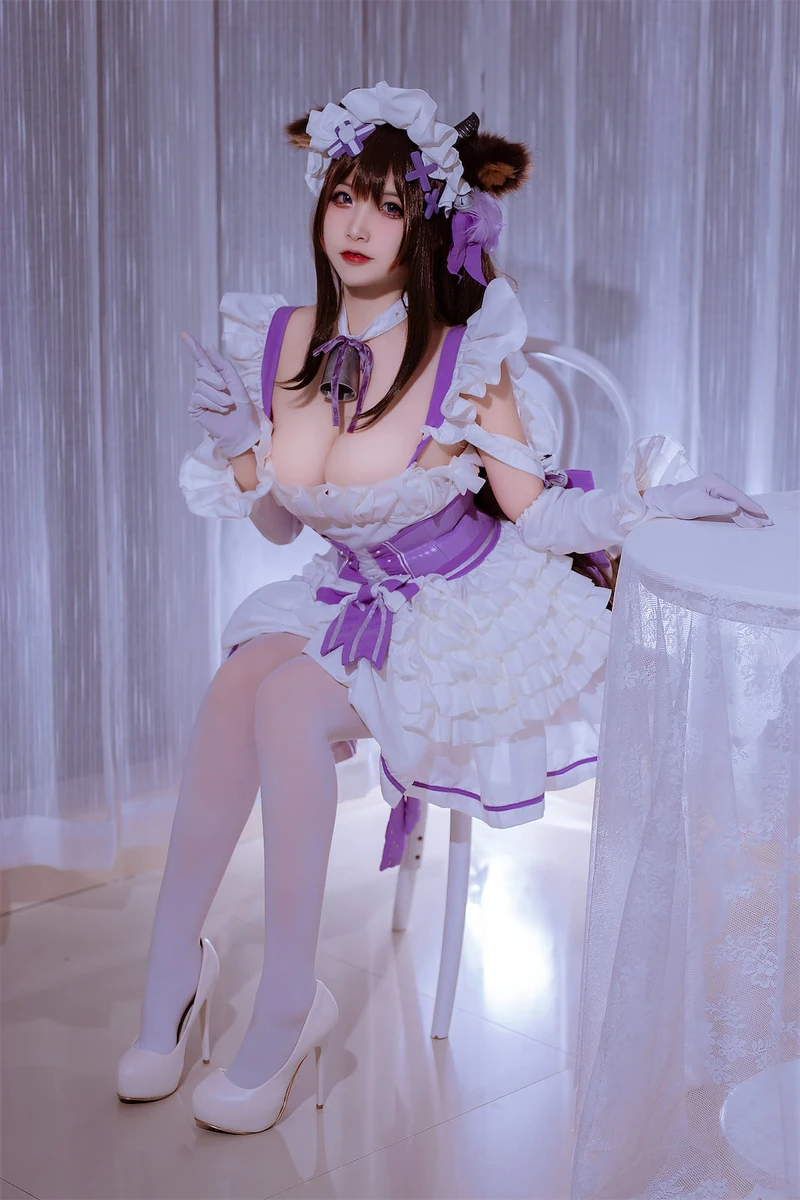 Ảnh cosplay vú to khiêu gợi
