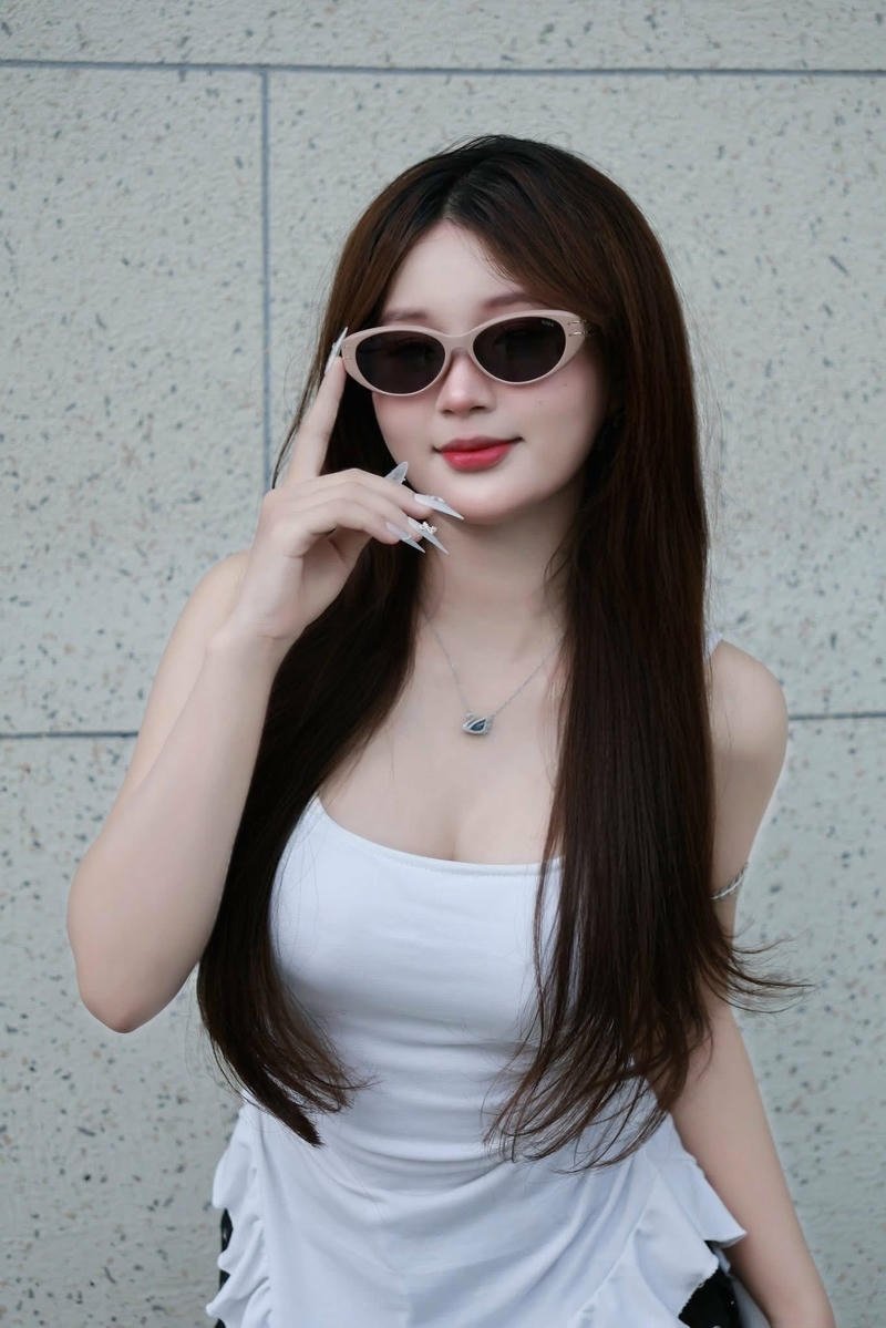 Bình An hot girl ảnh sex được săn đón