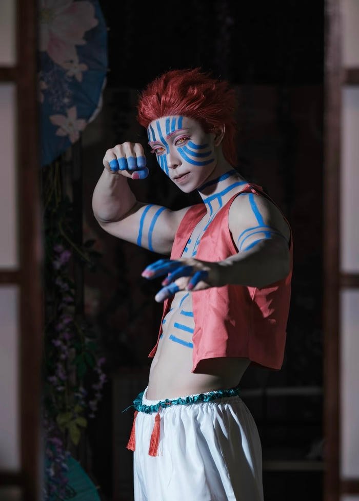 Bức hình cosplay kimetsu no yaiba khắc họa thần sắc rực cháy
