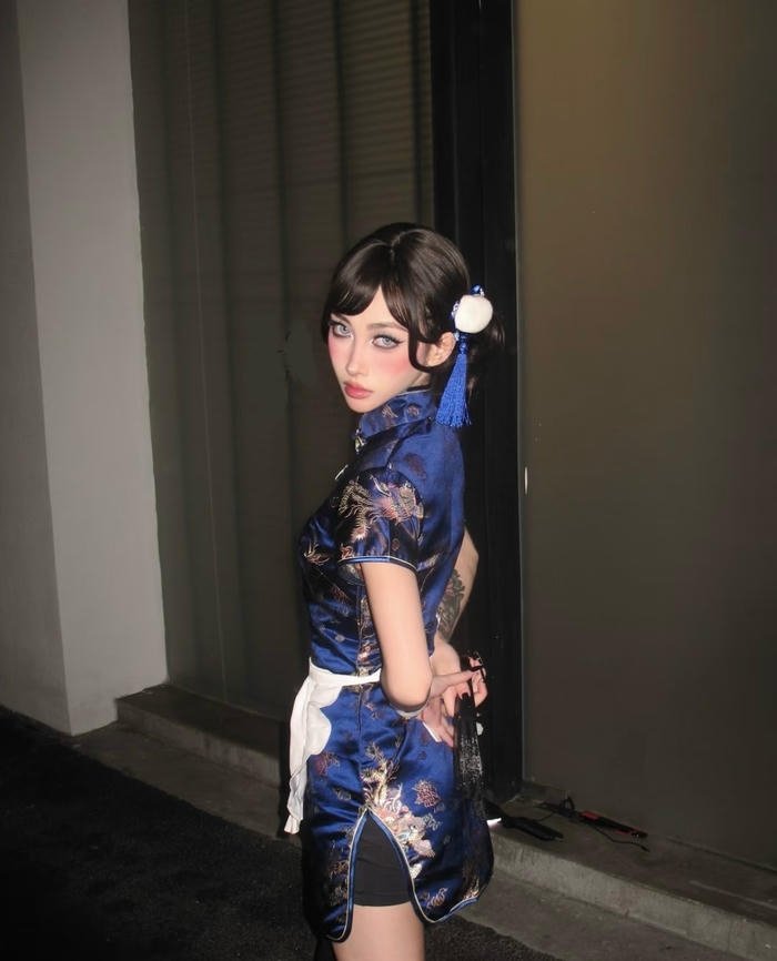 Bức hình cosplay trung quốc khắc họa dáng vẻ đĩnh đạc