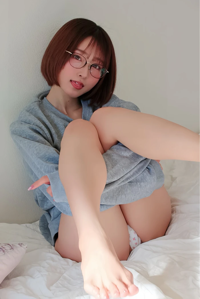 Gái đẹp sexy với mông to hút hồn