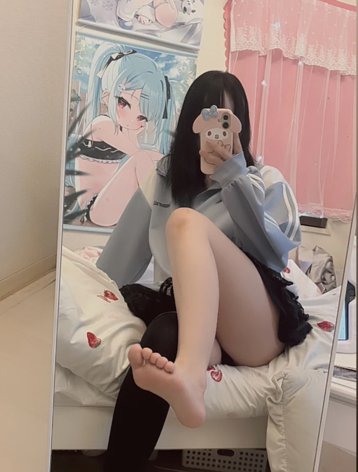 Hot girl gợi cảm với vòng 3 khủng