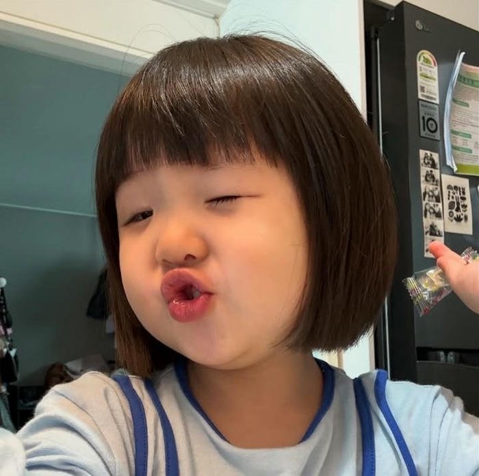 Ảnh avatar em bé hài đáng thích