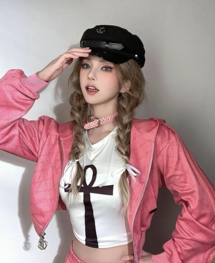 Ảnh avatar nữ đơn giản thu hút