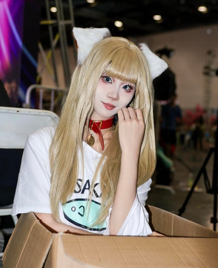 Ảnh cosplay cute nhân vật dễ mến trong bộ đồ đặc biệt