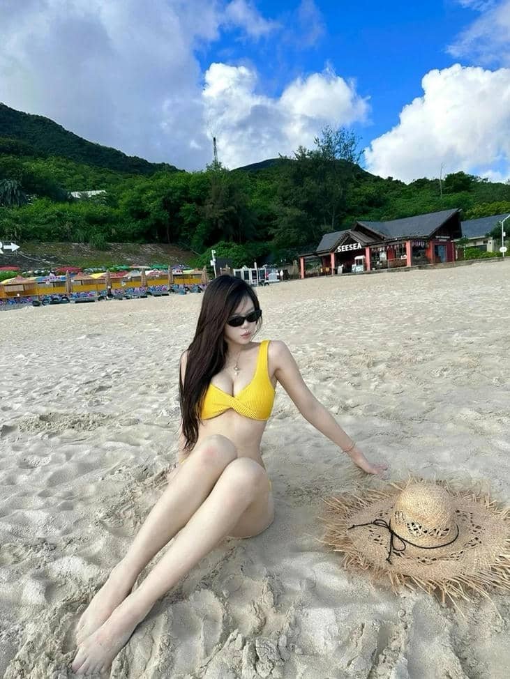 Ảnh gái xinh đi biển bikini gợi cảm giác thư giãn dễ chịu