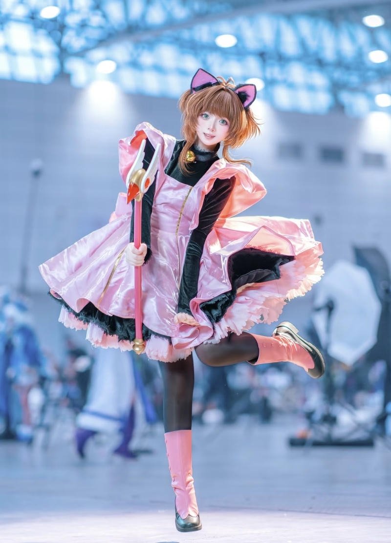 Bức ảnh cosplay Sakura với nét mặt hiền hòa