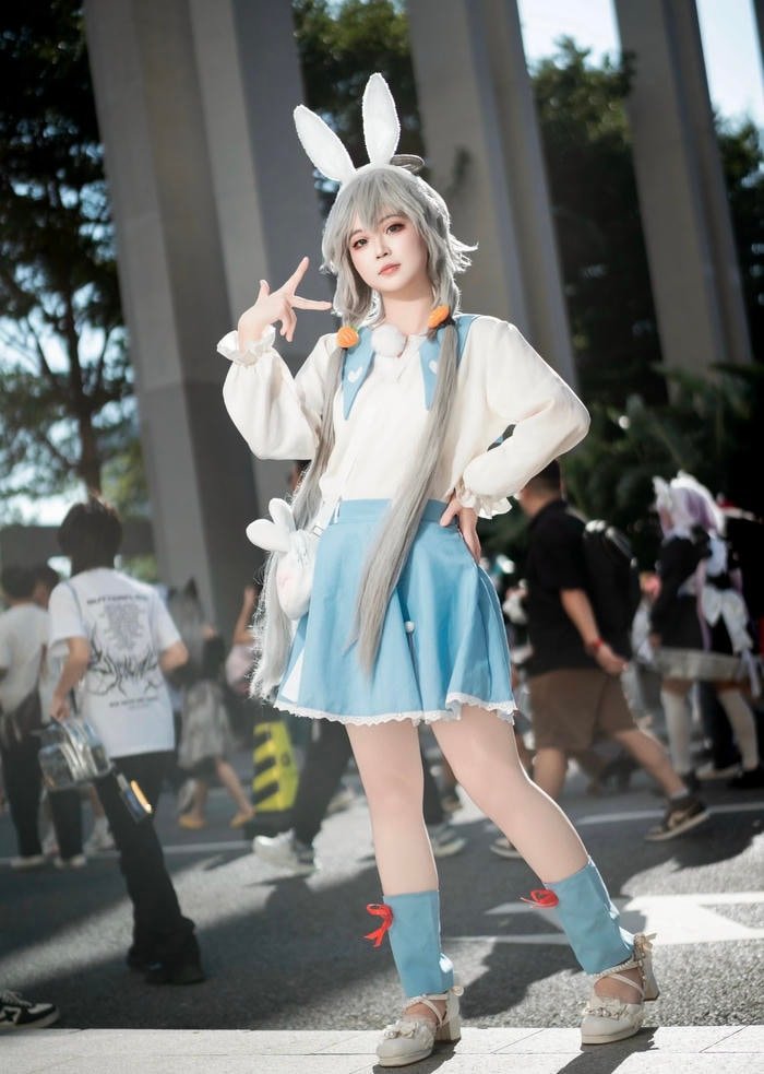 Bức ảnh cosplay cute mang lại hình ảnh nhẹ nhàng
