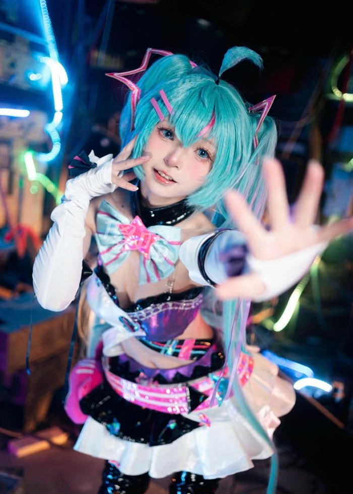 Bức hình cosplay anime cho thấy sự hóa thân trọn vẹn