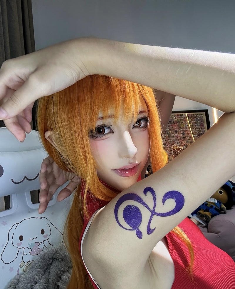 Cosplay One Piece với bộ đồ hải tặc nổi bật