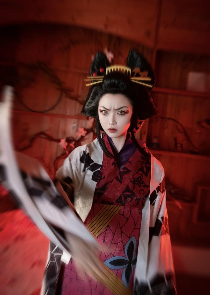 Cosplayer tái hiện Daki cùng vẻ đẹp quyến rũ