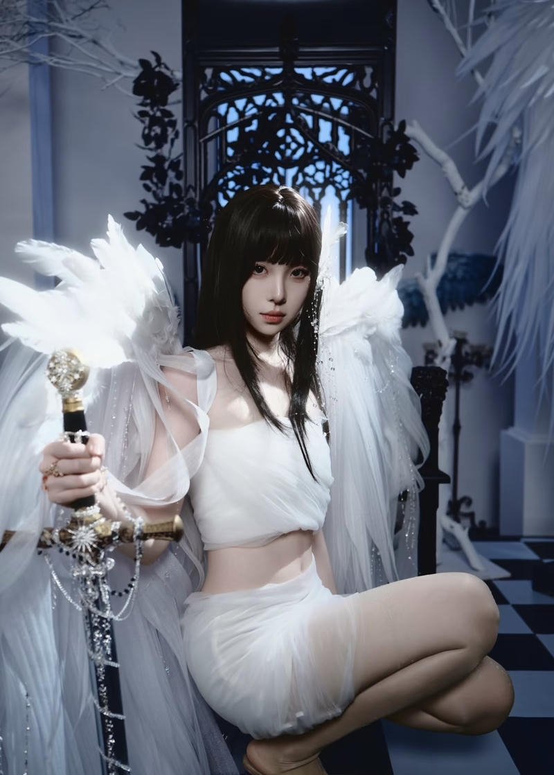 Đôi cánh rộng lớn tái hiện thiên thần ngoài đời