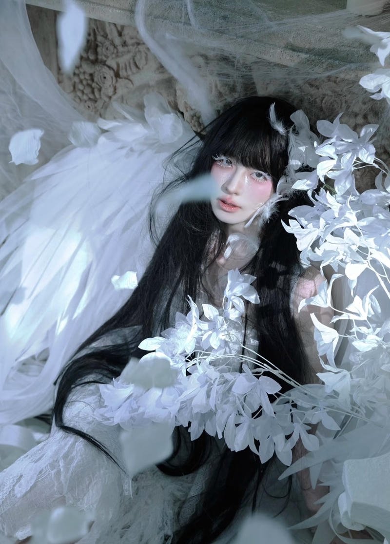 Gương mặt tươi sáng gợi hình tượng thiên thần