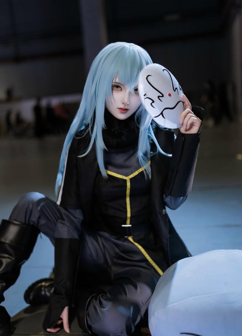 Hình Rimuru cosplay mang vẻ thanh thoát tinh giản
