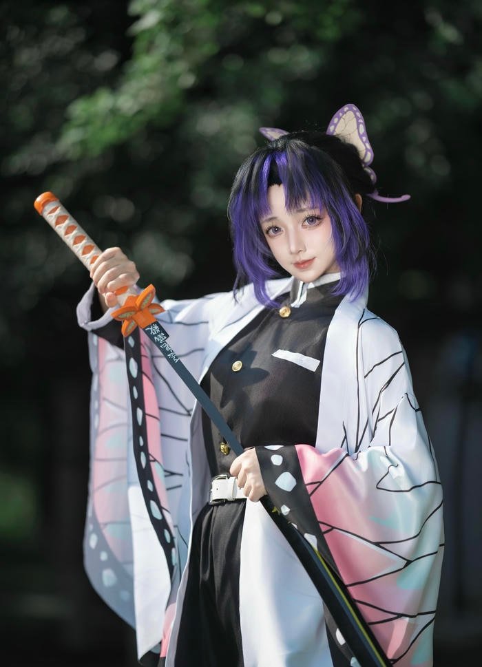 Hình ảnh cosplay anime thể hiện sự sáng tạo cá nhân