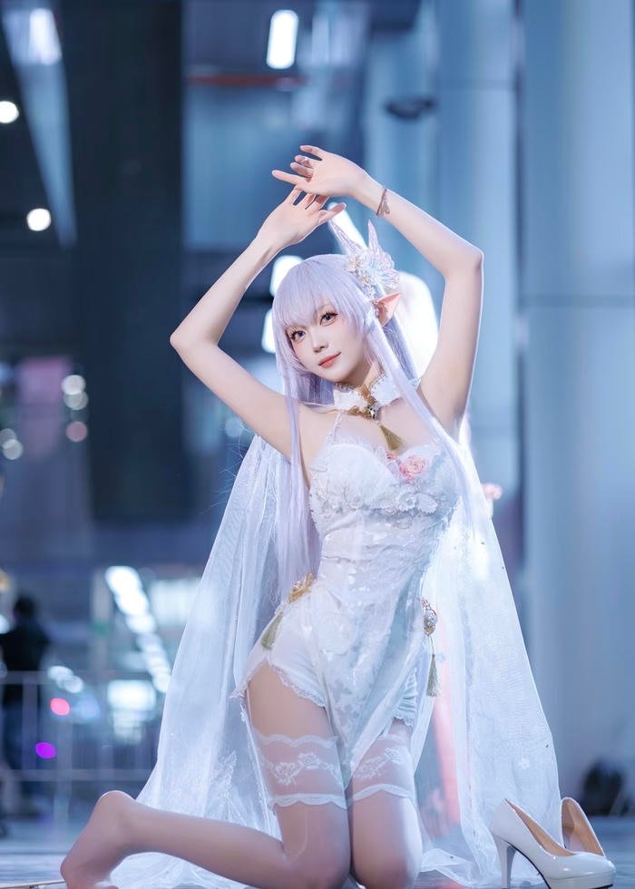 Hình ảnh sexy anime cosplay cho thấy tạo hình quyến rũ vừa đủ
