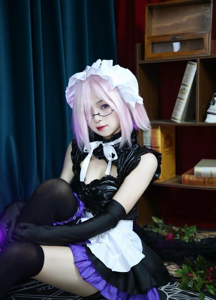 Hình ảnh sexy anime cosplay thể hiện phong cách gợi cảm tinh tế