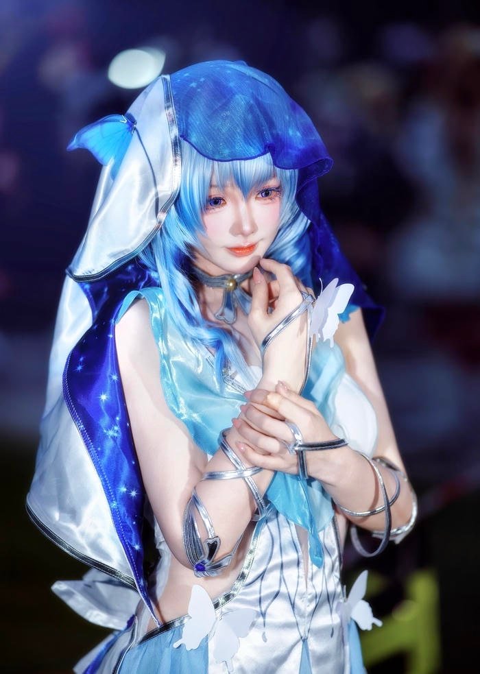 Hình cosplay anime thể hiện hình tượng quen thuộc