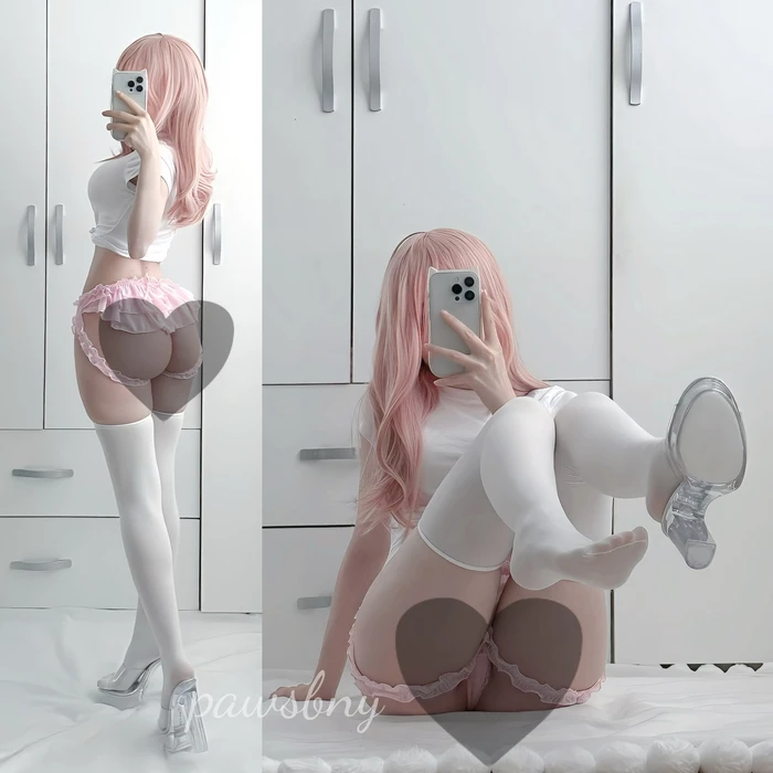 Nữ thần Douyin China pose sexy đầy mê hoặc