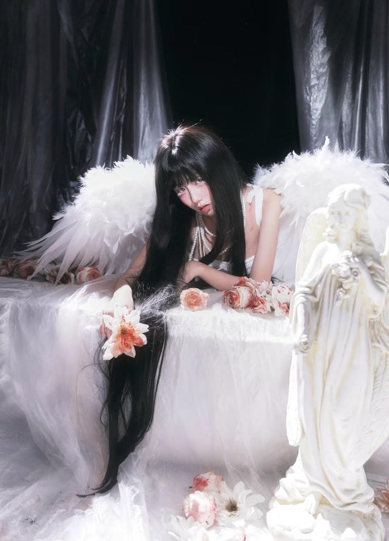 Phụ kiện vòng đầu gợi hình ảnh thiên thần