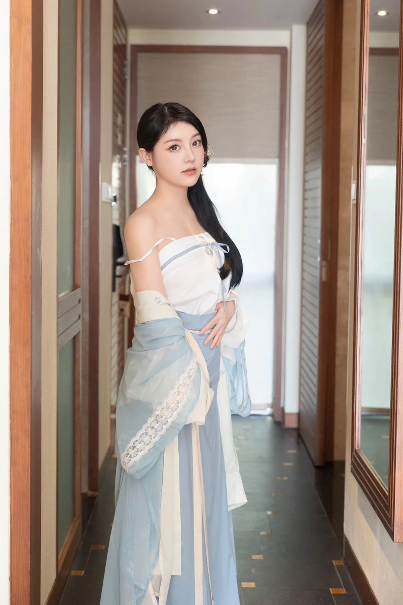 Quyến rũ gợi cảm hình sex cổ trang