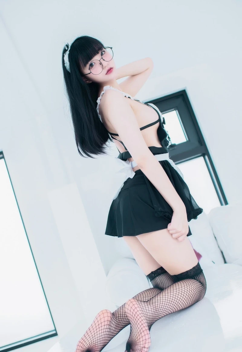 Thủ dâm hình nóng mượt mà gợi cảm