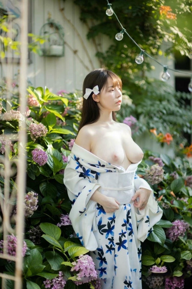 Mỹ nhân cổ trang khỏa thân quyến rũ cực đã