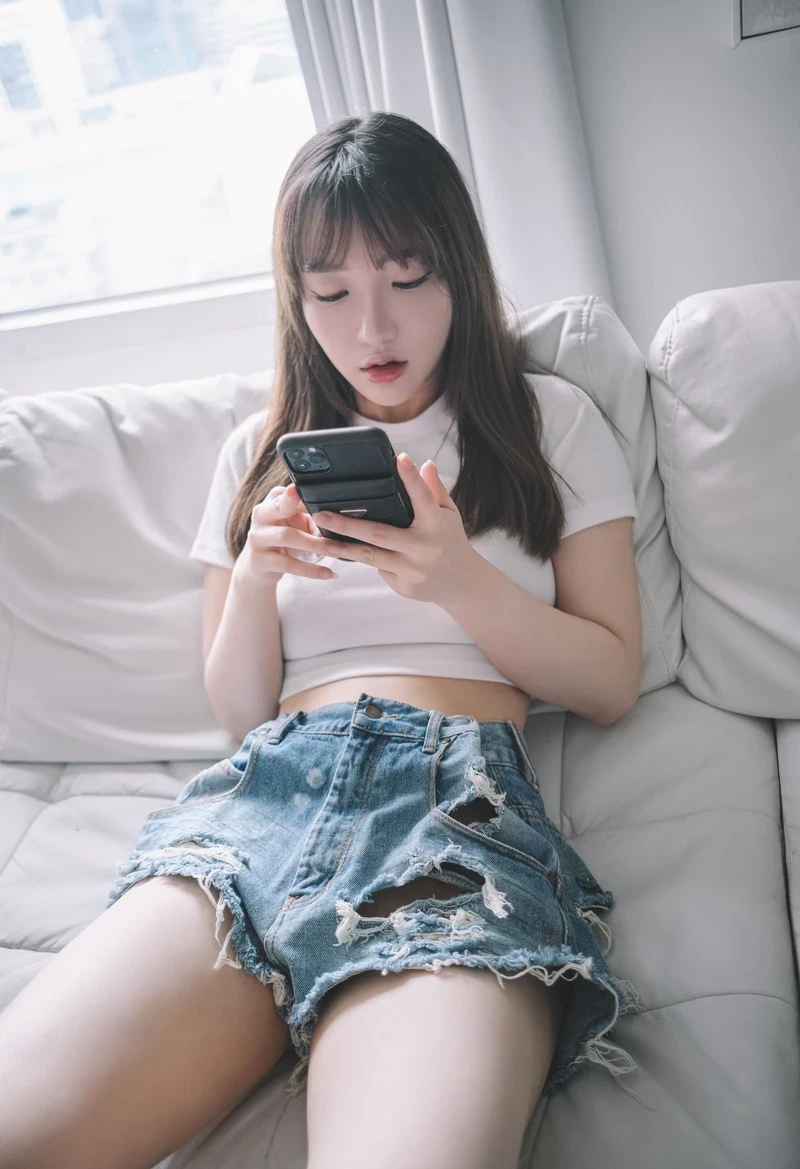 Ảnh bóp vú gái xinh nóng bỏng quyến rũ