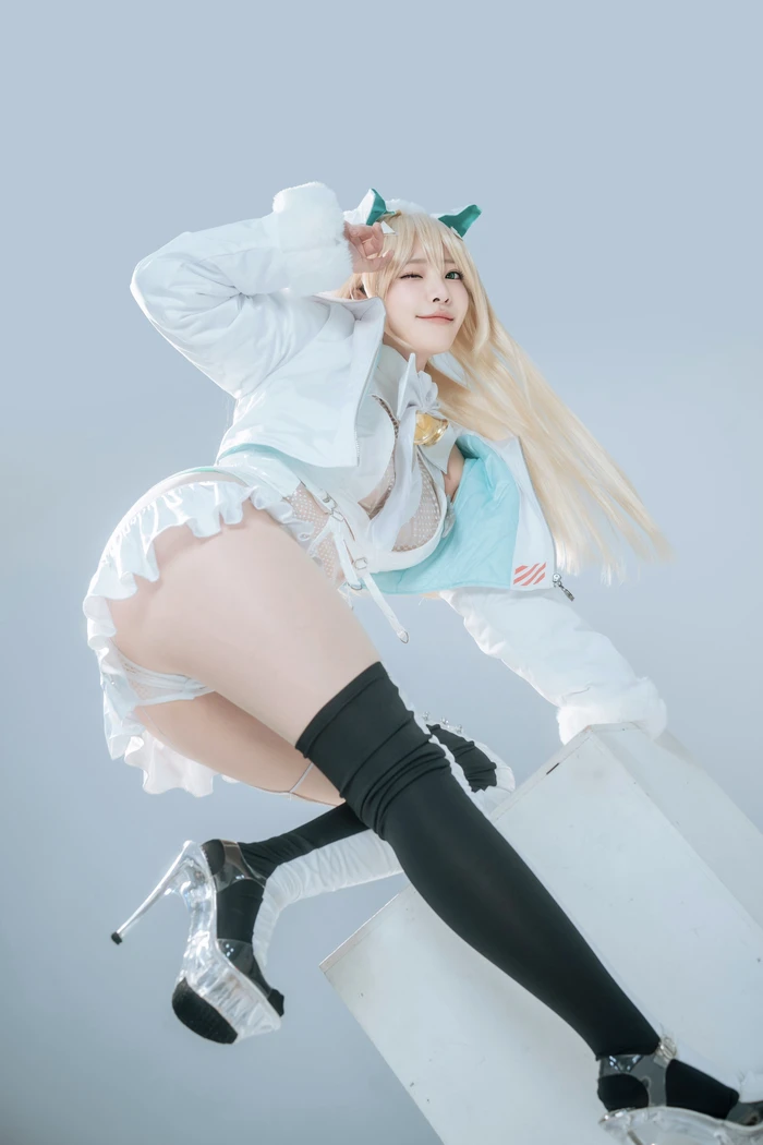 Cô gái teen Trung Quốc sexy cuốn hút ánh nhìn
