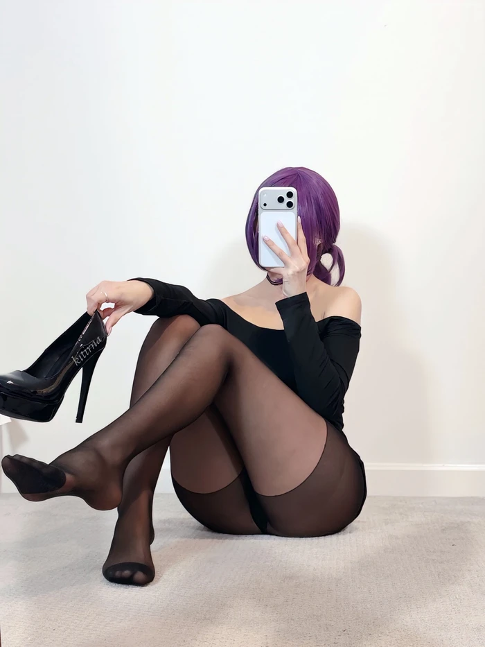 Coser show lồn bướm hồng cuốn hút