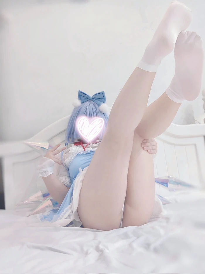 Hot girl Trung Quốc gợi cảm khoe dáng vẻ cuốn hút