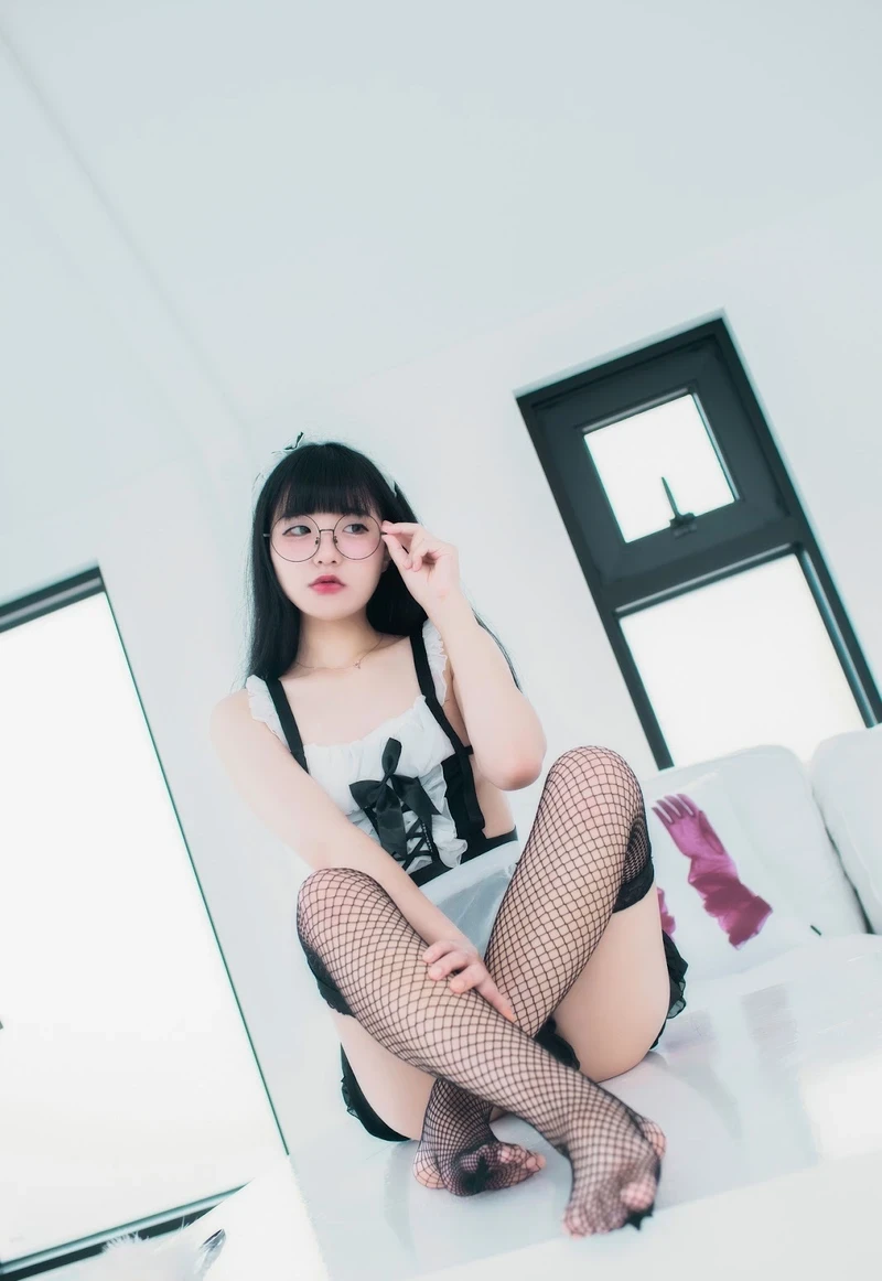 Lồn hình chảy tinh cuốn hút đậm đà